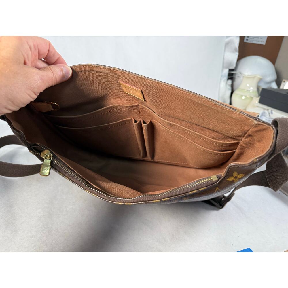 Louis Vuitton Macassar Messenger Crossbody Laptop Bag w/ Entrupy COA MSRP $1900 - Picture 8 of 11